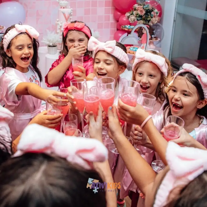 Brinde spa party princesas Maringá